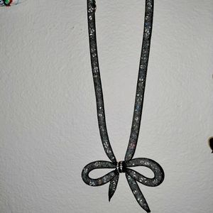 NWOT Betsey Johnson Black Mesh Bow Necklace